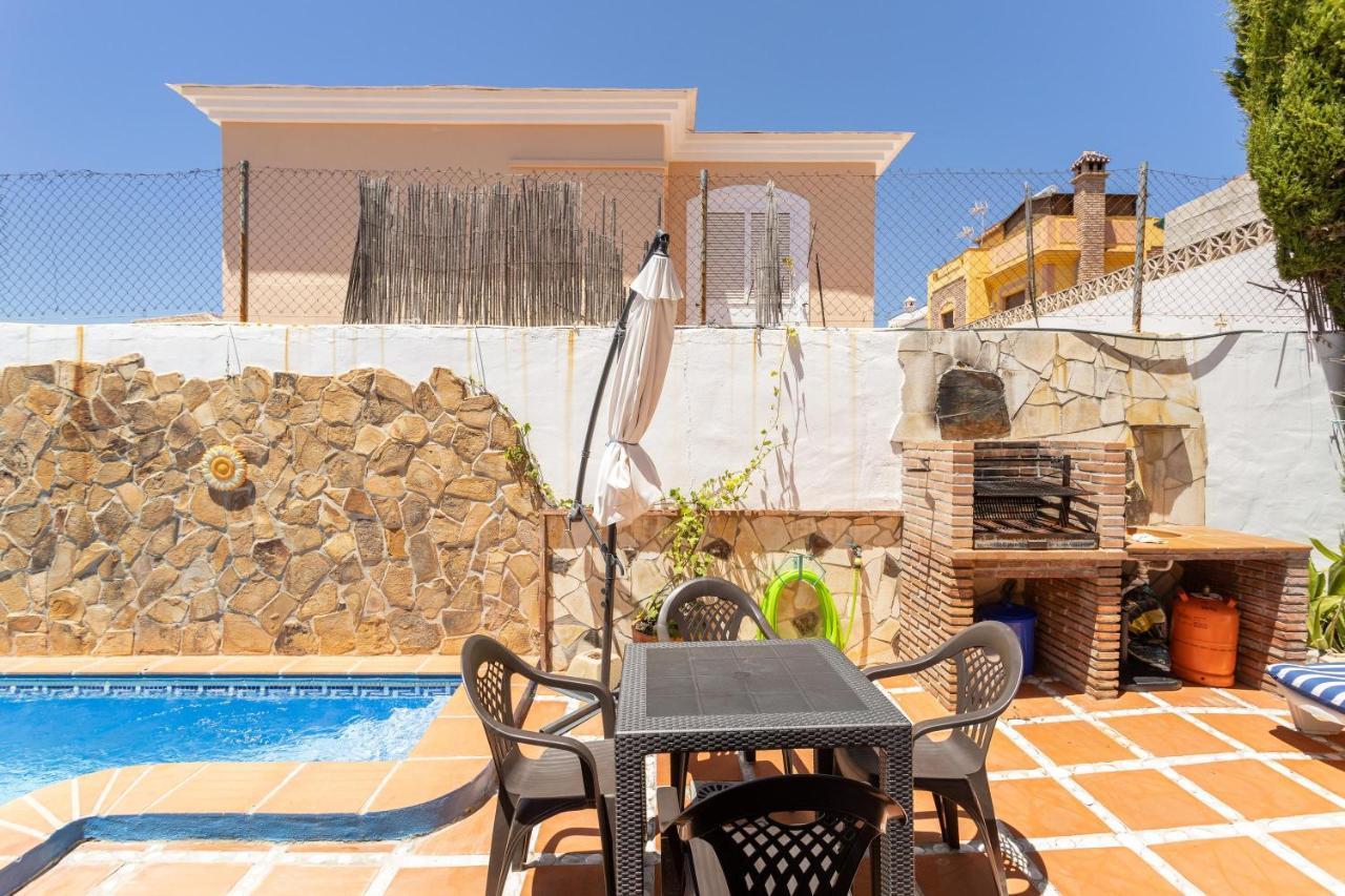 Apartamento Con Piscina Privada 内尔哈 外观 照片