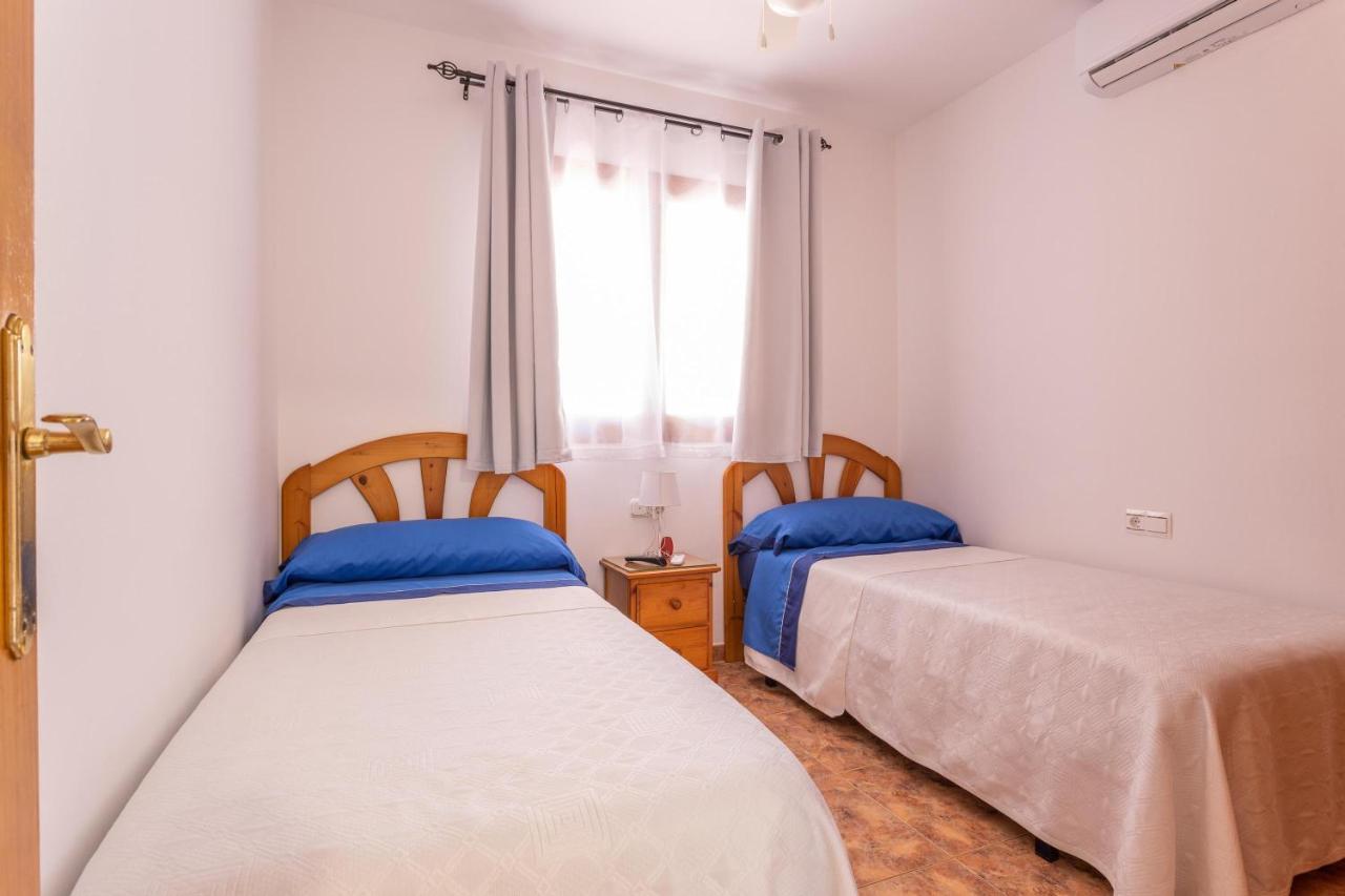 Apartamento Con Piscina Privada 内尔哈 外观 照片