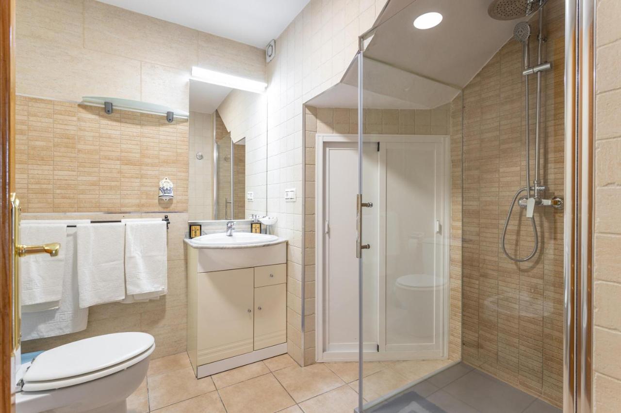 Apartamento Con Piscina Privada 内尔哈 外观 照片